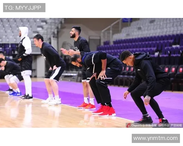 南京滑板队快攻战术分析与表现评估探讨