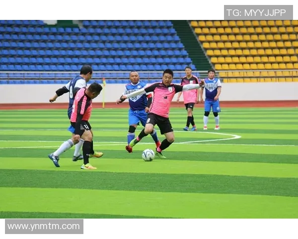 周军独家解析足球技巧与战术分享助你提升球技与比赛表现